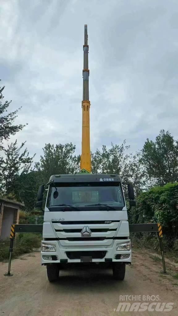 Howo 380 8x4 ダンプ