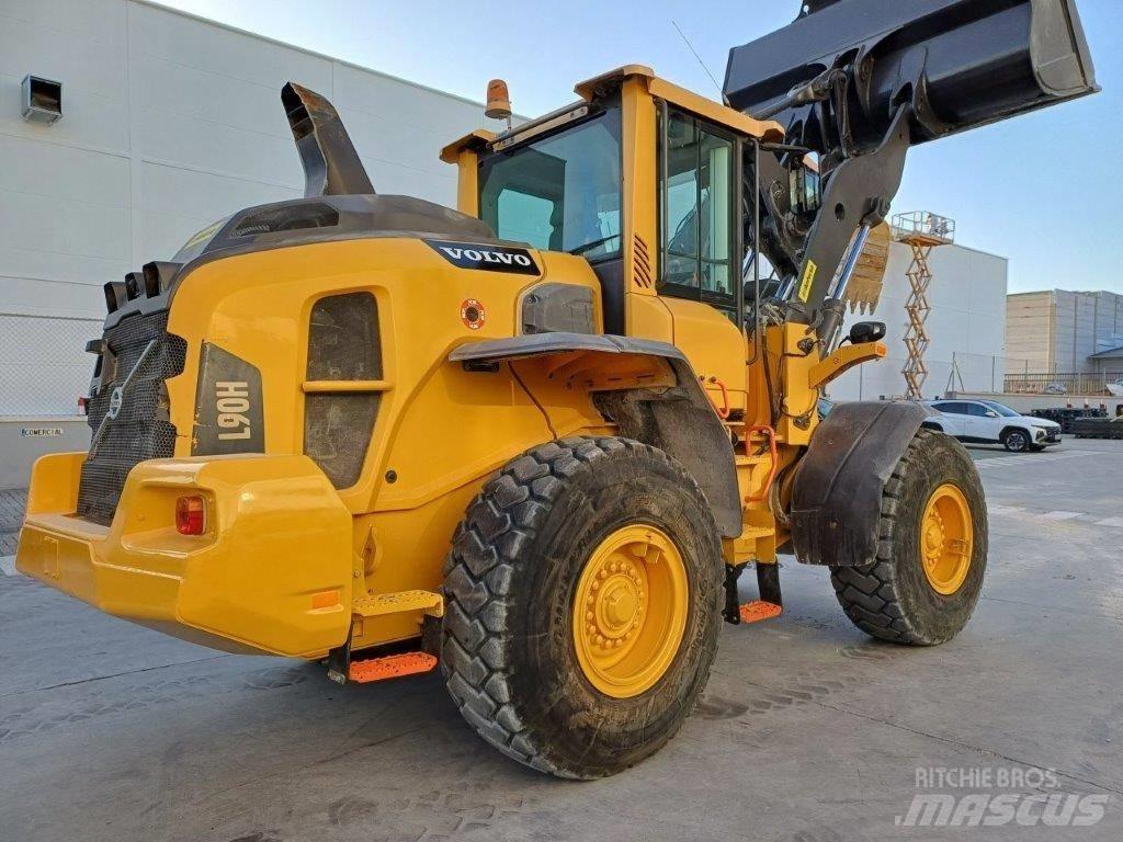 Volvo L 90 H ホイールローダー・タイヤショベル