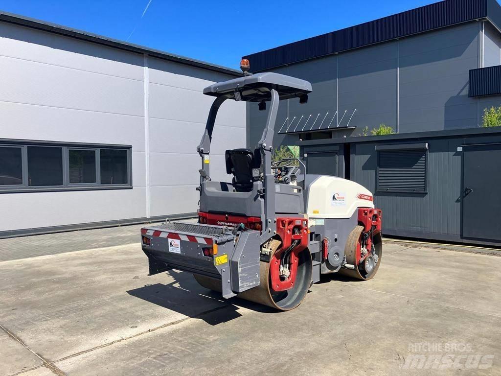 Dynapac CC 1400 VI タンデムローラ
