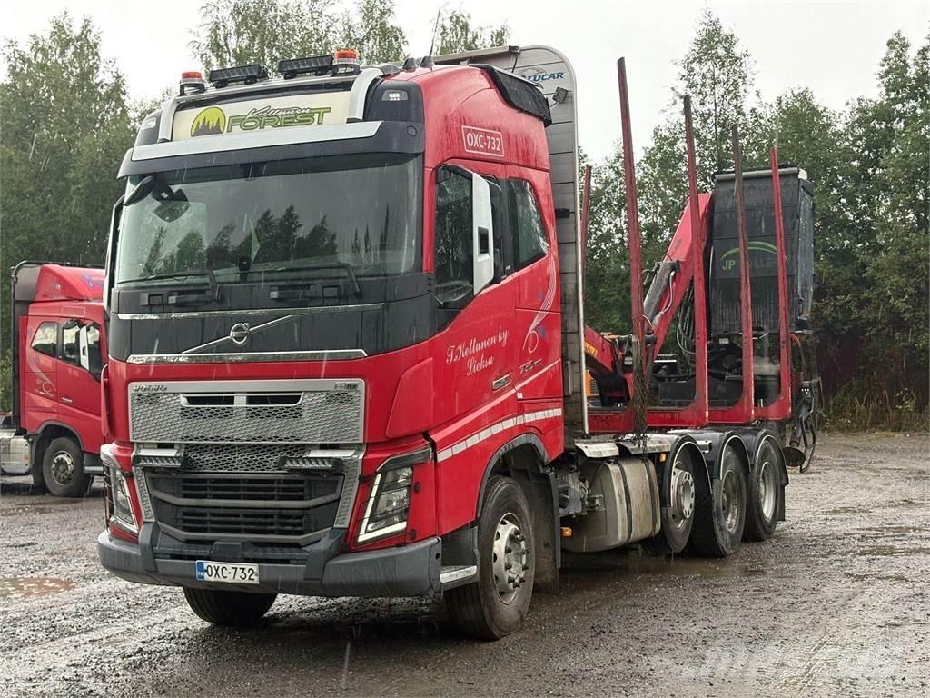 Volvo FH16 木材トラック