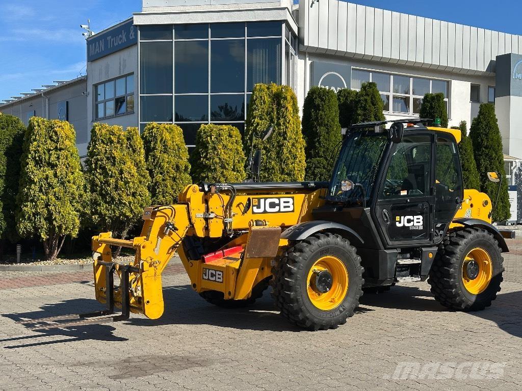 JCB 540-140 テレスコーピックハンドラー