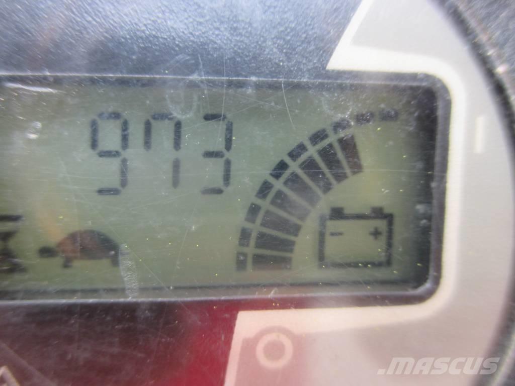 JLG Toucan 8 E 垂直昇降型リフト