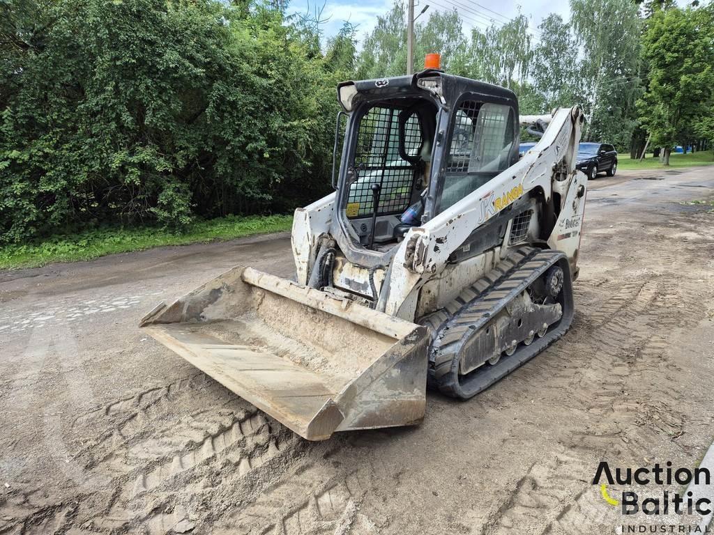 Bobcat T 590 クローラーローダー