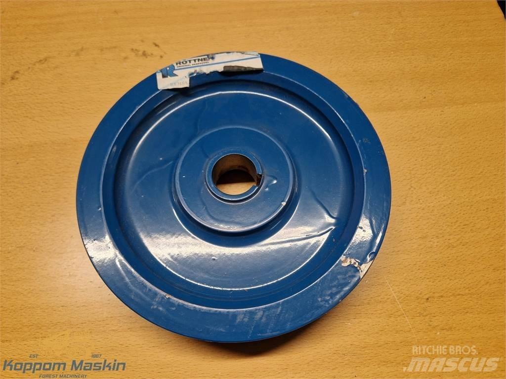 Rottne 065-0096 エンジン