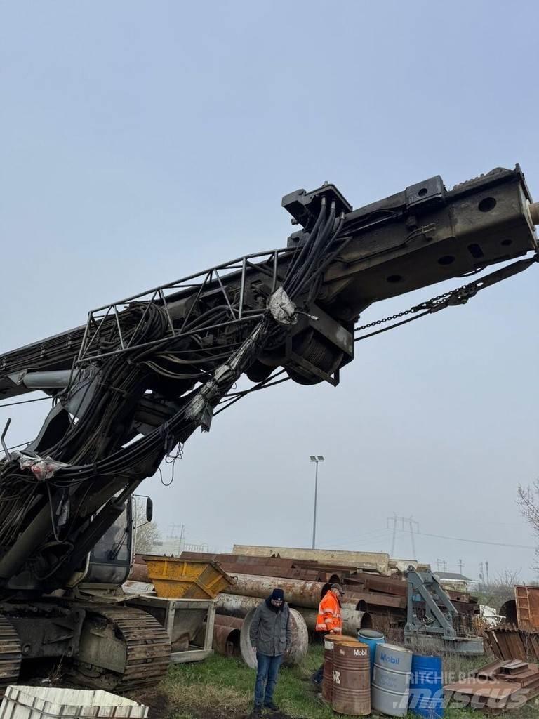 Liebherr LB 28 クローラドリル