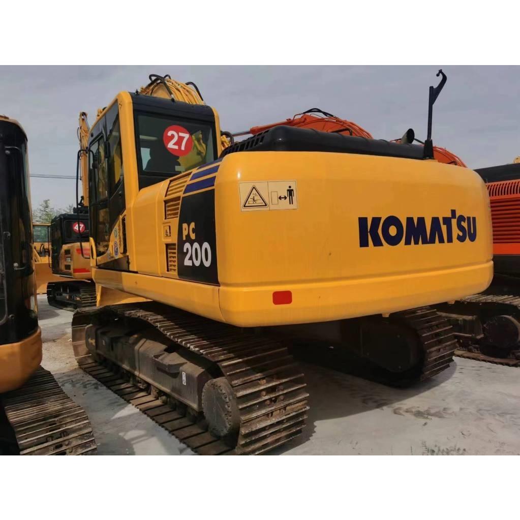 Komatsu PC 200-8 大型油圧ショベル12t以上（パワーショベル・ユンボ）