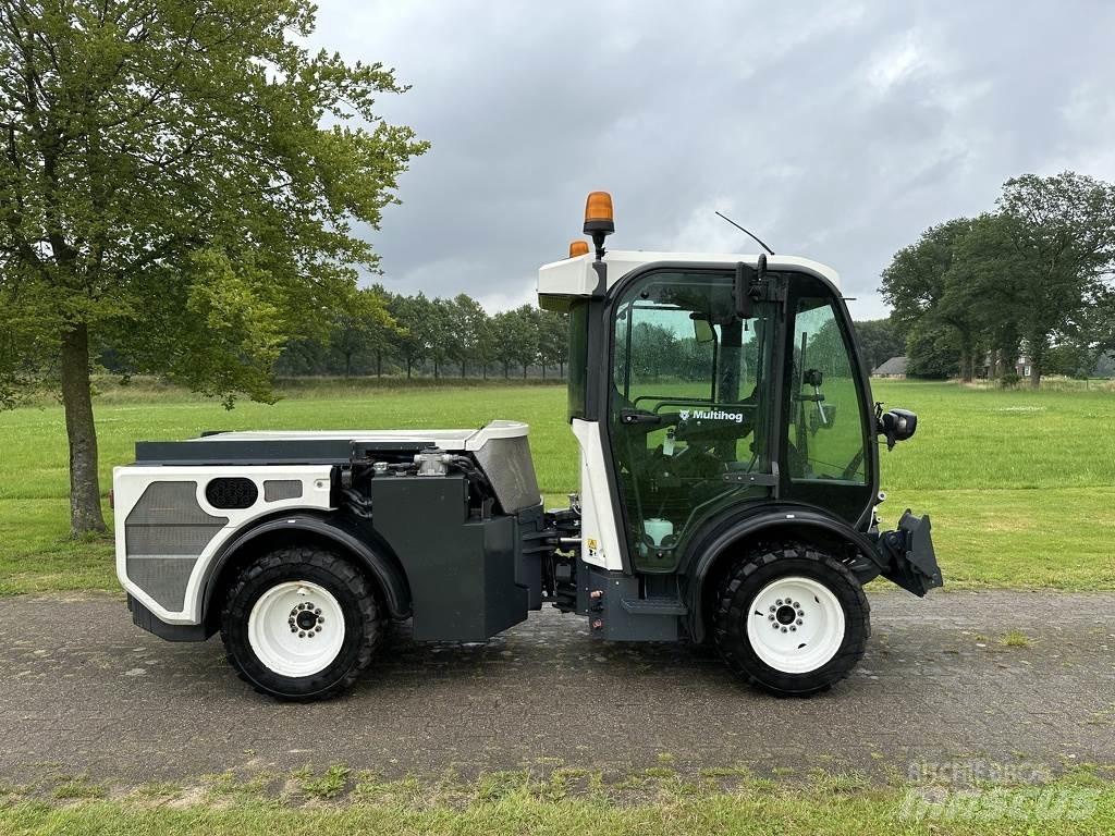 Multihog MX-75 トラクター