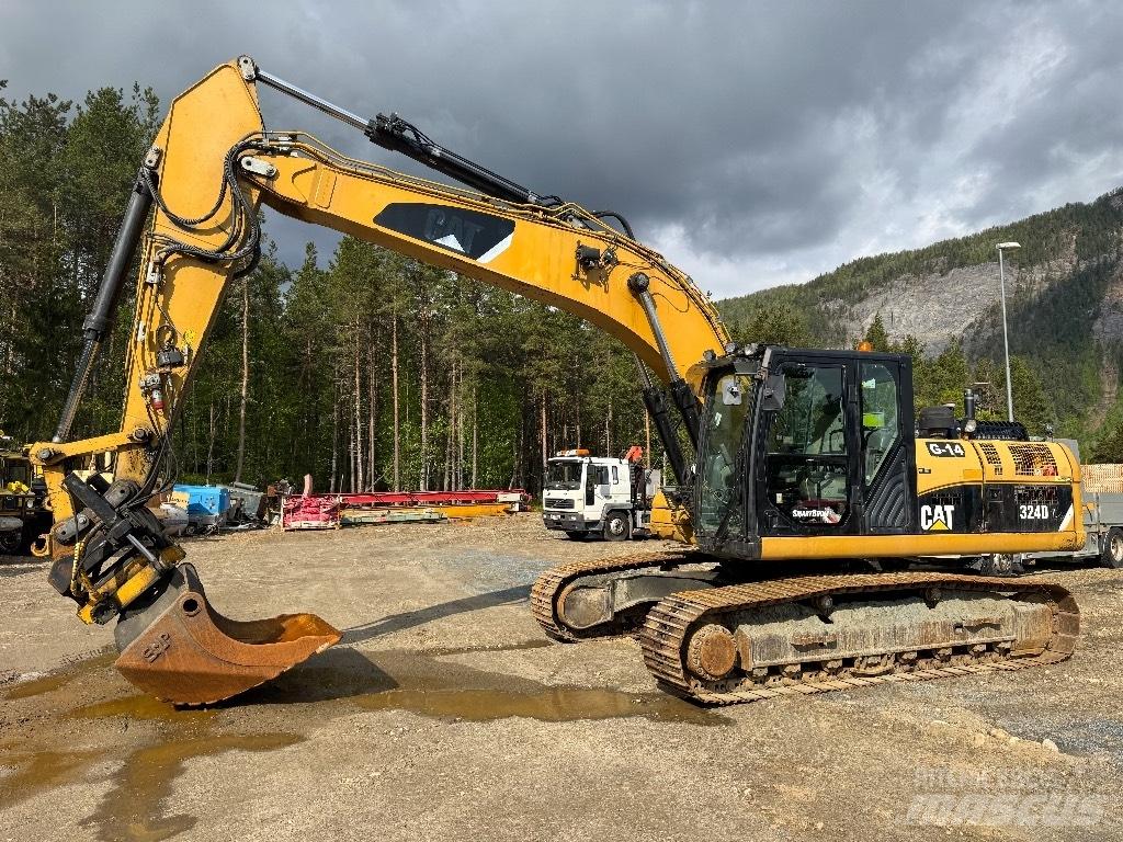 CAT 324 D L 大型油圧ショベル12t以上（パワーショベル・ユンボ）