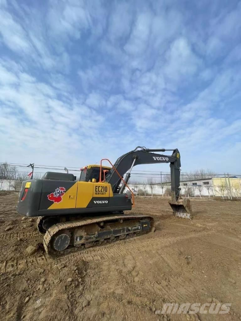 Volvo EC210D 大型油圧ショベル12t以上（パワーショベル・ユンボ）