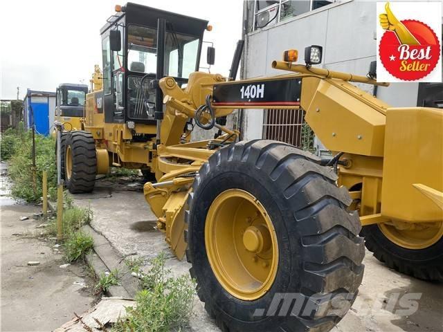 CAT 140 H モーターグレーダー
