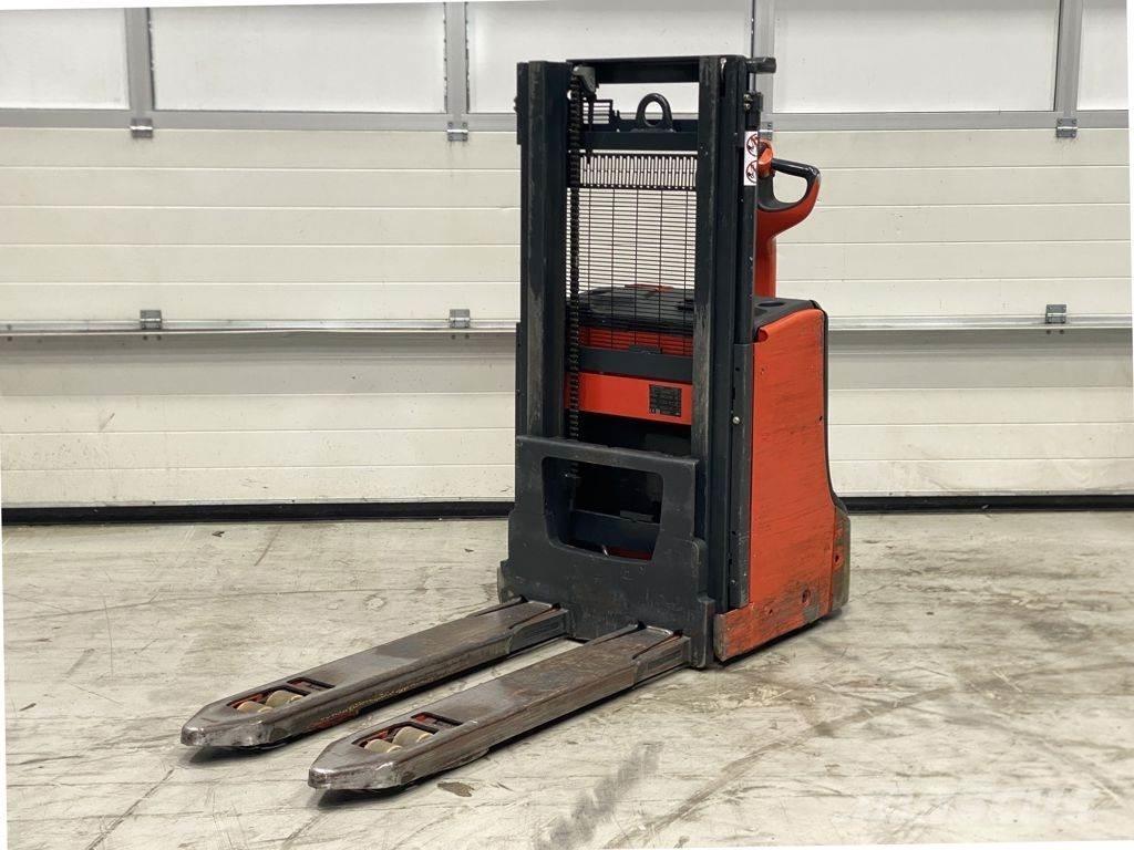 Linde D08 ウォーキンフォークリフト