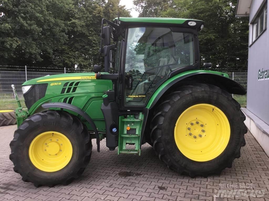 John Deere 6130R トラクター