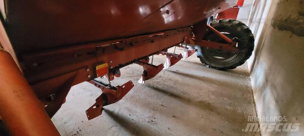 Underhaug 3200 田植え機・種まき機