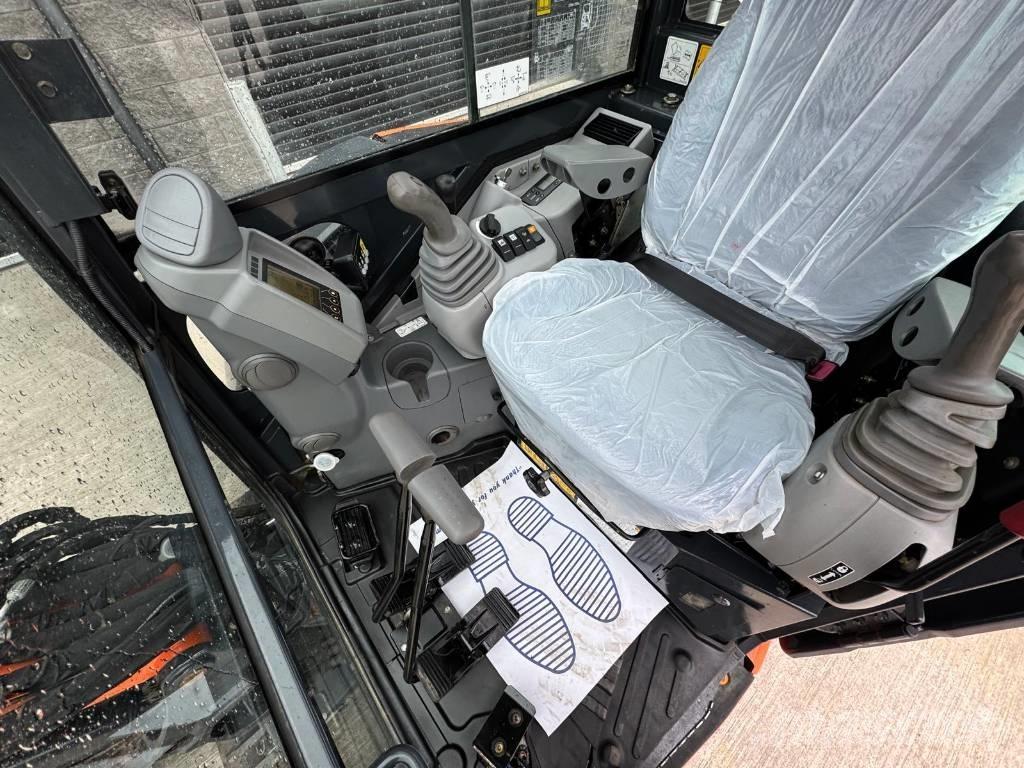 Hitachi ZX 33 U-5 A ミニ油圧ショベル 7t以下（ミニユンボ・ミニディガー）