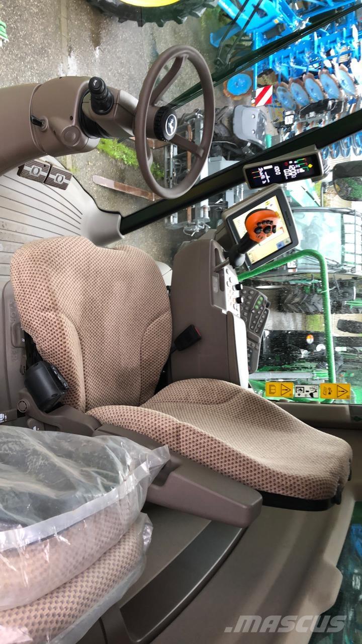 John Deere T560 HM コンバイン