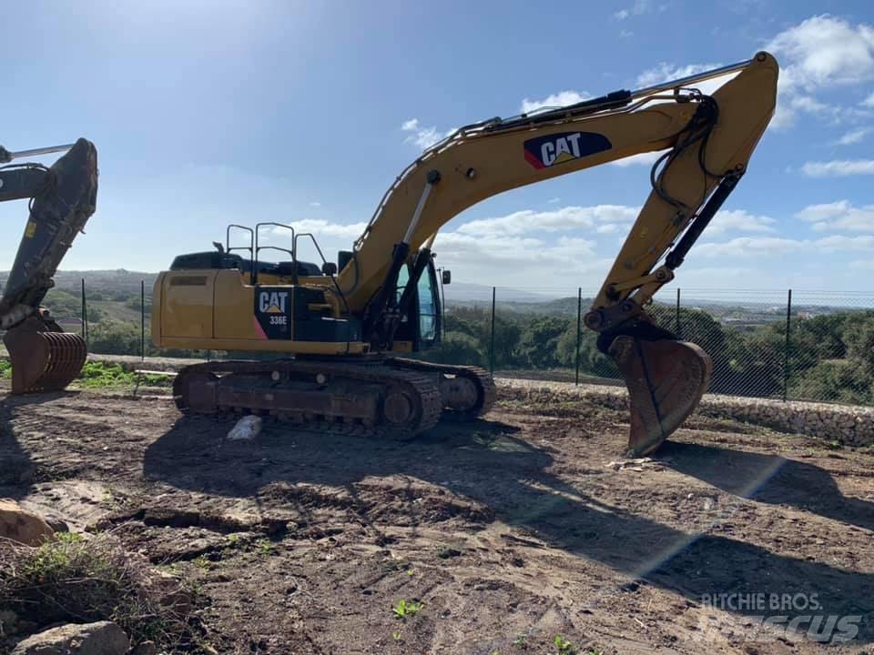 CAT 336 E 大型油圧ショベル12t以上（パワーショベル・ユンボ）