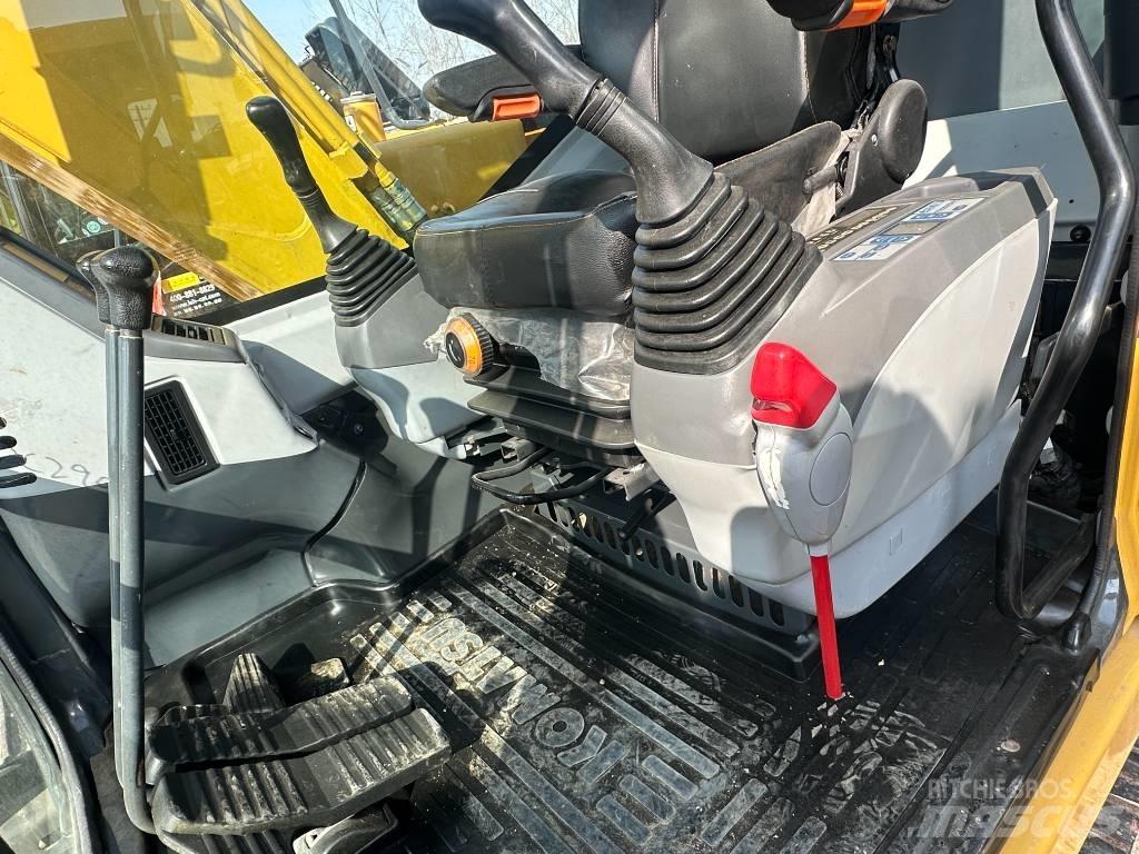 Komatsu PC 110 中型油圧ショベル 7ｔ-12ｔ（ユンボ・パワーショベル・バックホー）