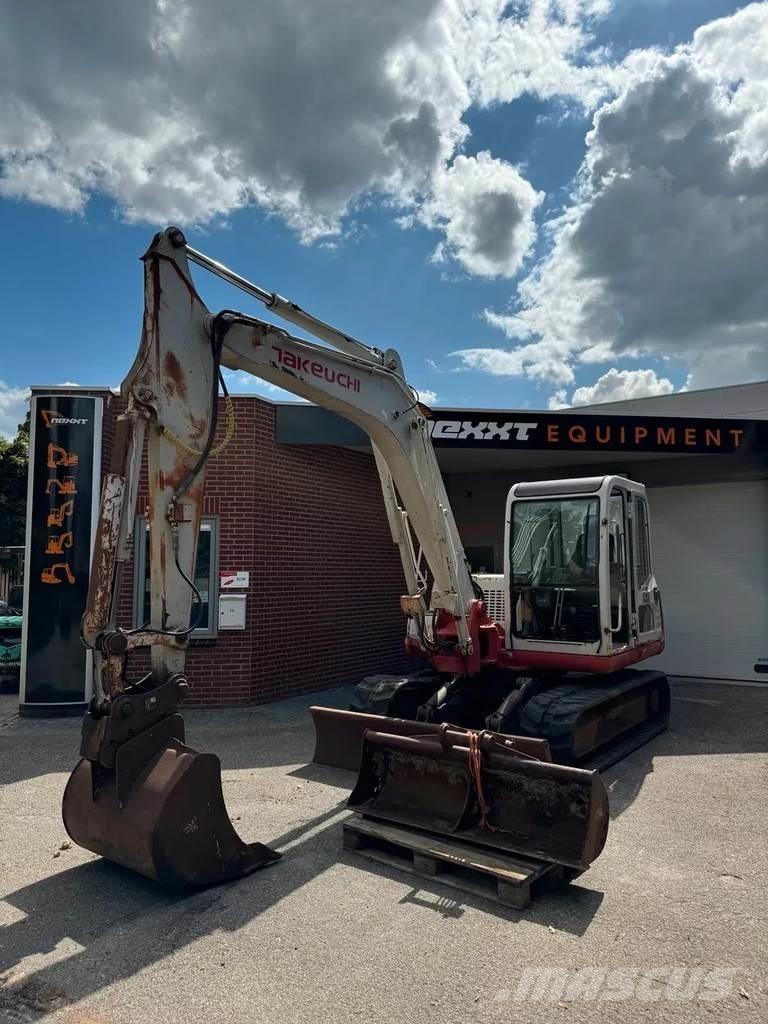 Takeuchi TB 175 中型油圧ショベル 7ｔ-12ｔ（ユンボ・パワーショベル・バックホー）