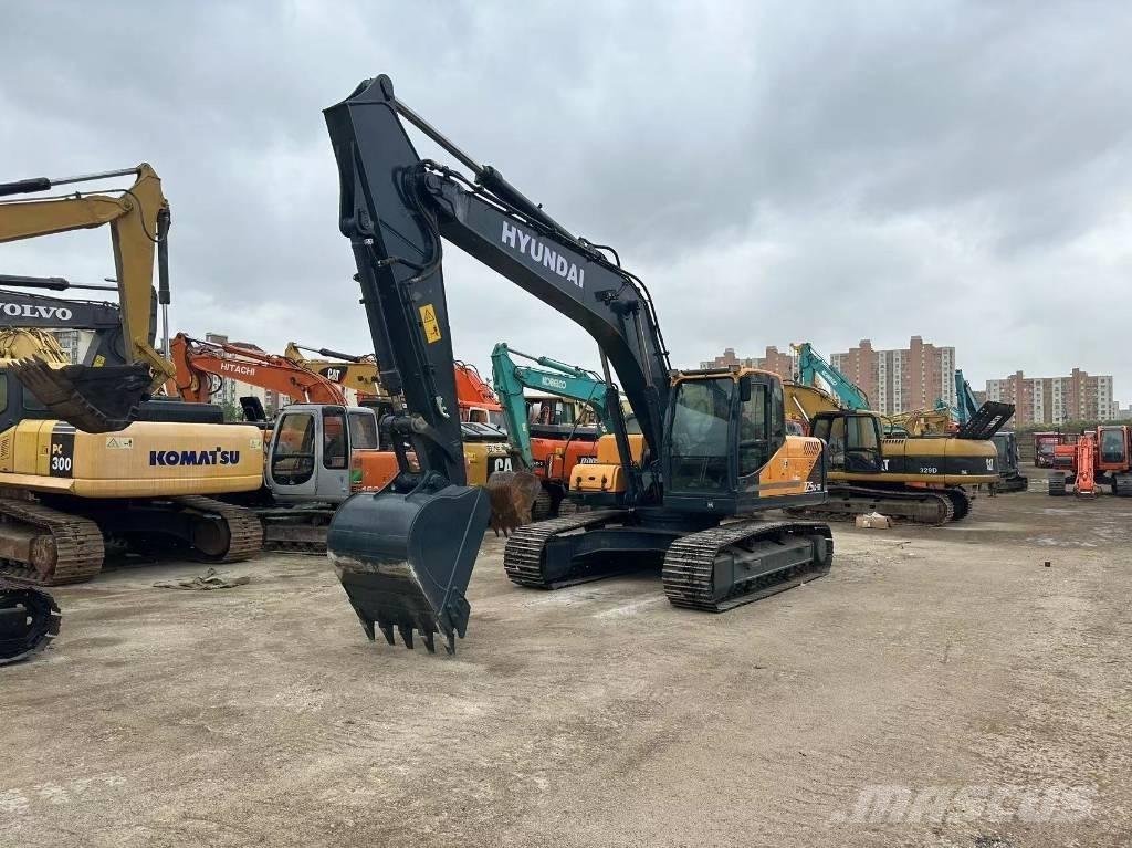 Hyundai 225  LC-9T 大型油圧ショベル12t以上（パワーショベル・ユンボ）