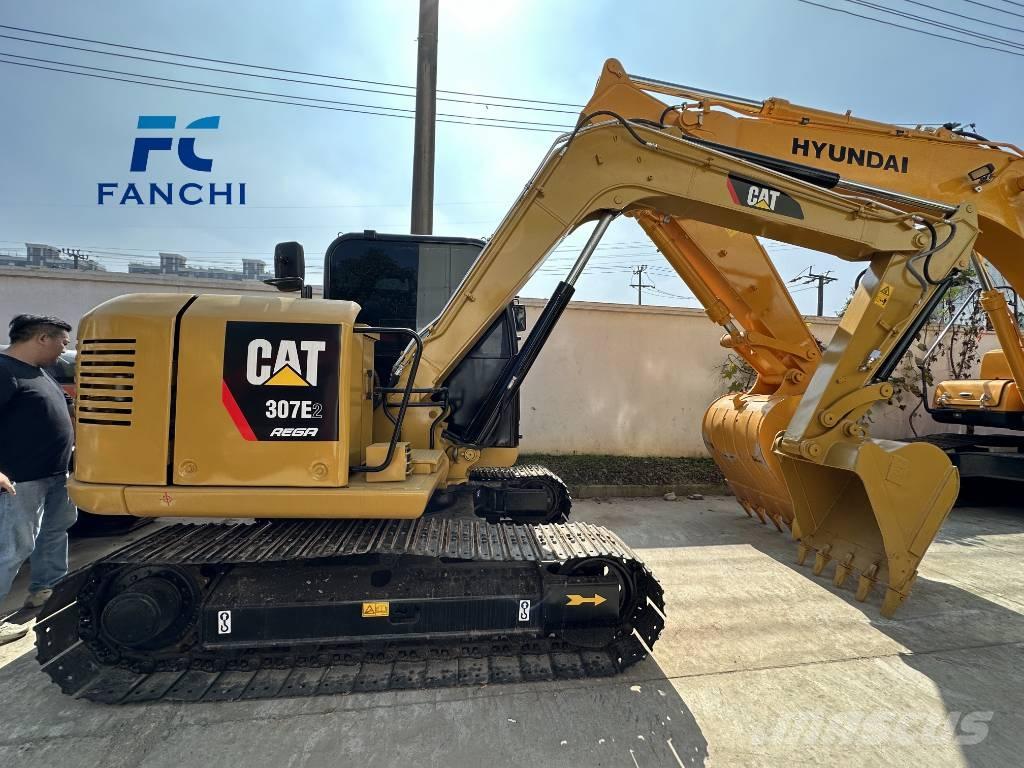 CAT 307E2 ミニ油圧ショベル 7t以下（ミニユンボ・ミニディガー）