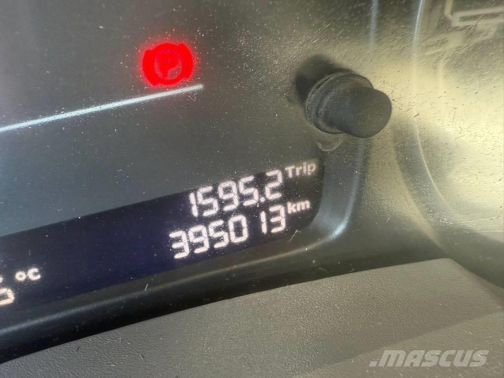 DAF XF 106.480 中古トラクターヘッド | トレーラーヘッド