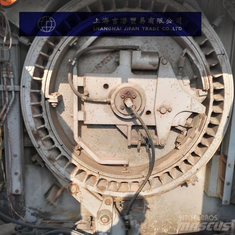 Kobelco 7150 クローラクレーン