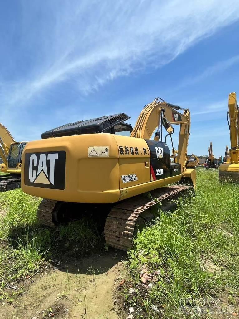 CAT 320d 大型油圧ショベル12t以上（パワーショベル・ユンボ）