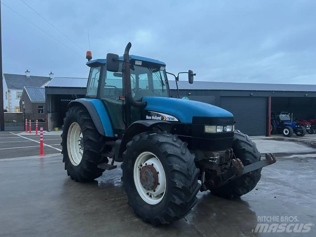 New Holland TM 140 トラクター