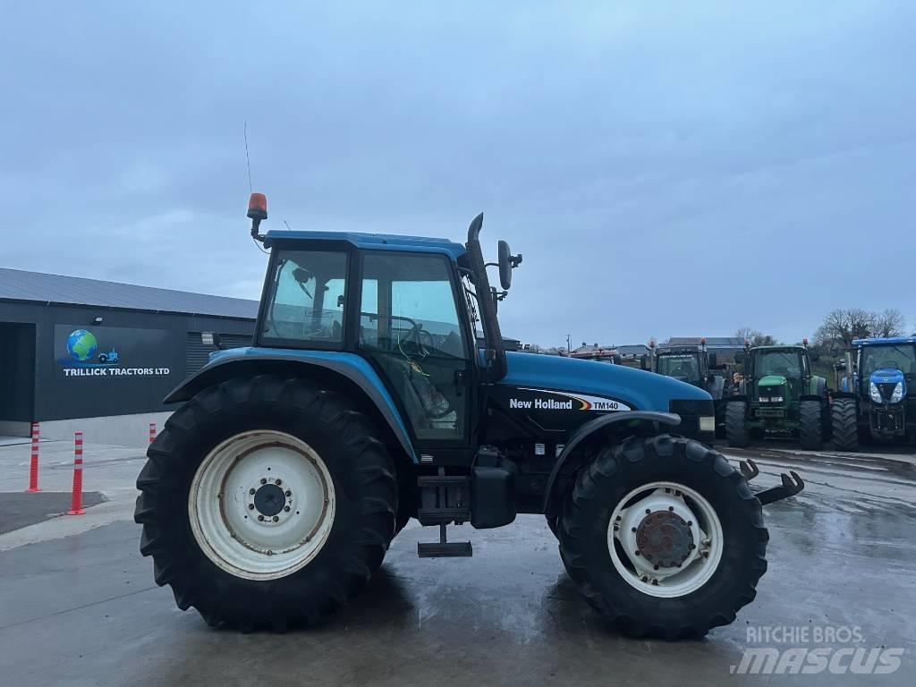 New Holland TM 140 トラクター