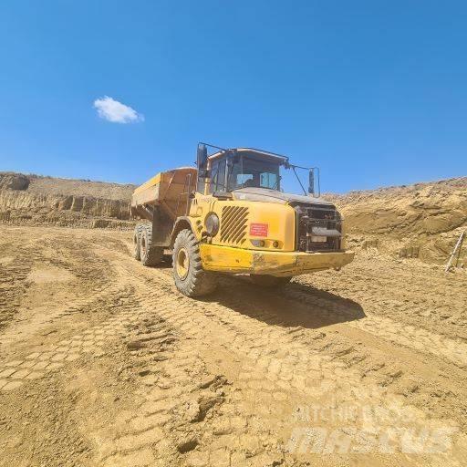 Volvo A 30 E サイト　ダンプ