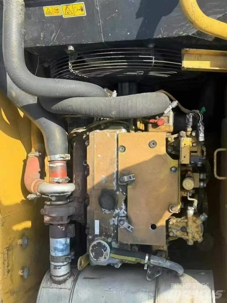 CAT 315 D 大型油圧ショベル12t以上（パワーショベル・ユンボ）