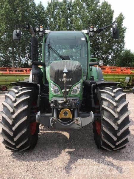 Fendt 516 Vario トラクター