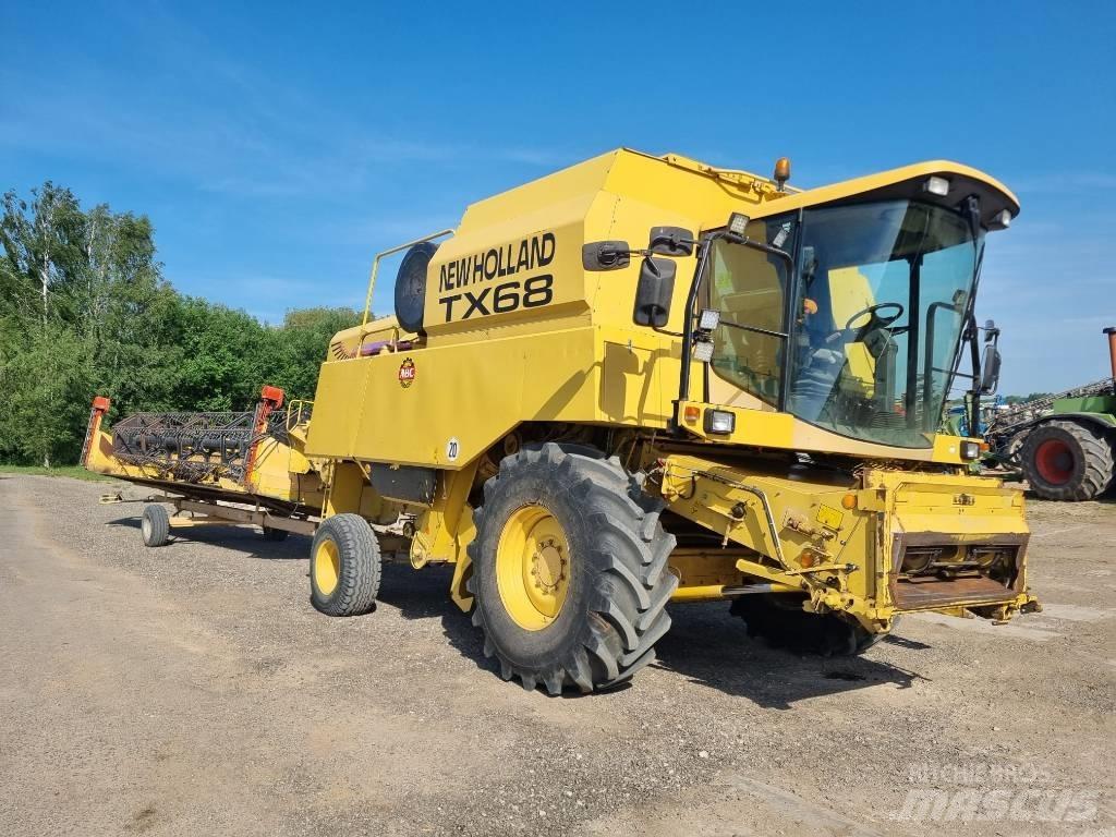 New Holland TX 68 コンバイン