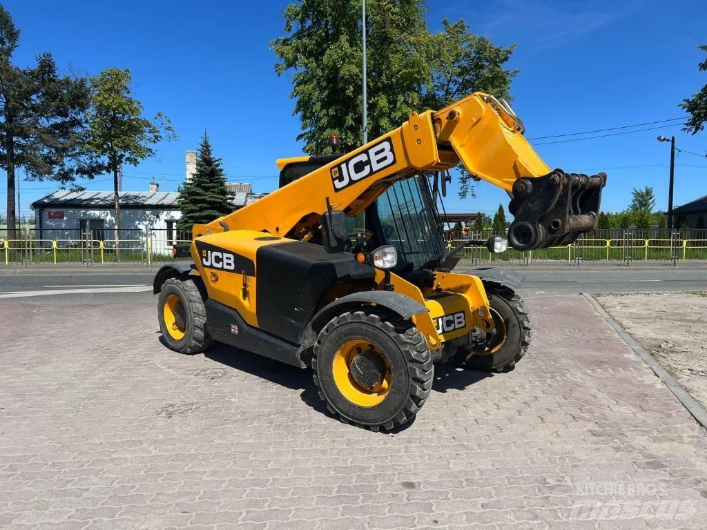 JCB 525-60 Hiviz テレスコーピックハンドラー