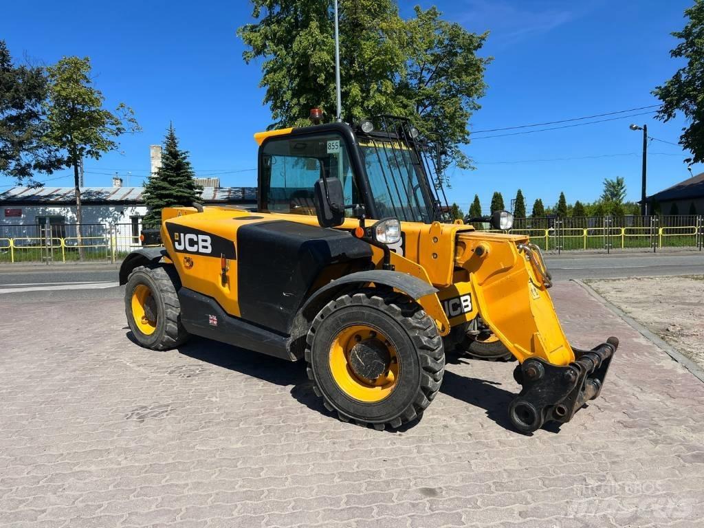 JCB 525-60 Hiviz テレスコーピックハンドラー