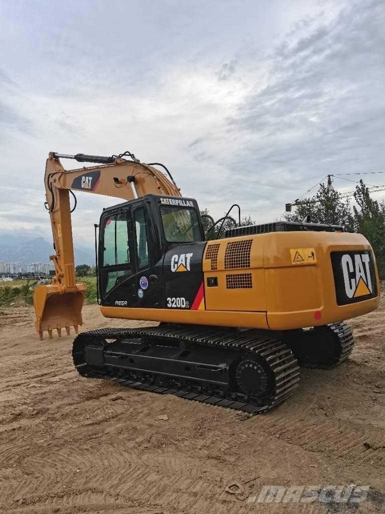 CAT 320 D 大型油圧ショベル12t以上（パワーショベル・ユンボ）