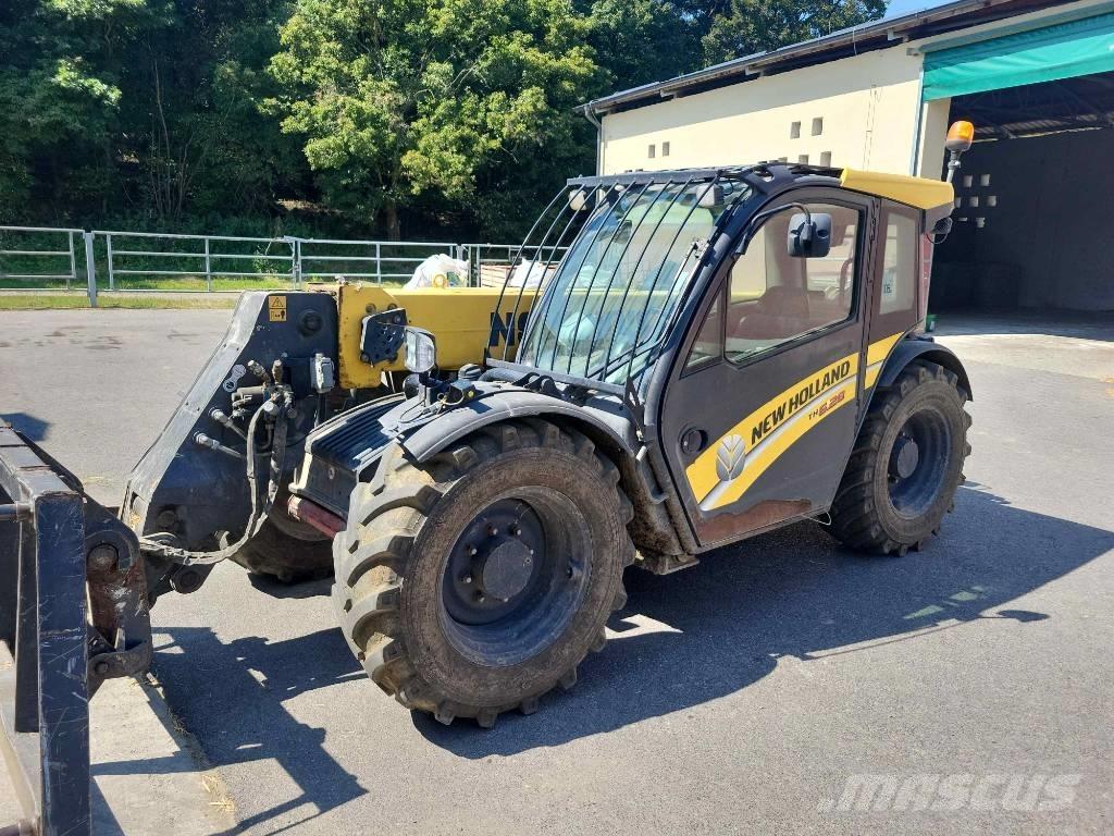 New Holland TH 6.28 農業用テレハンドラー