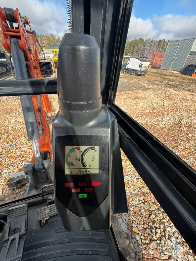 Hitachi ZX 19-5A CR ミニ油圧ショベル 7t以下（ミニユンボ・ミニディガー）