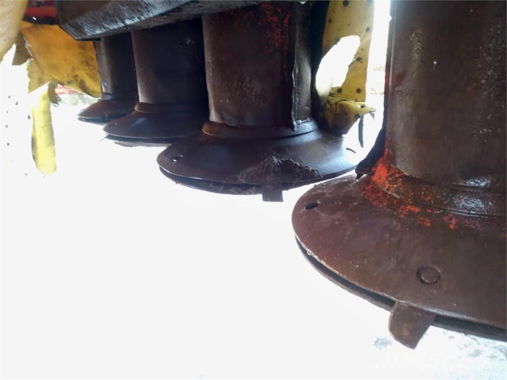 Fella KM 270 FZ モアーコンディショナー