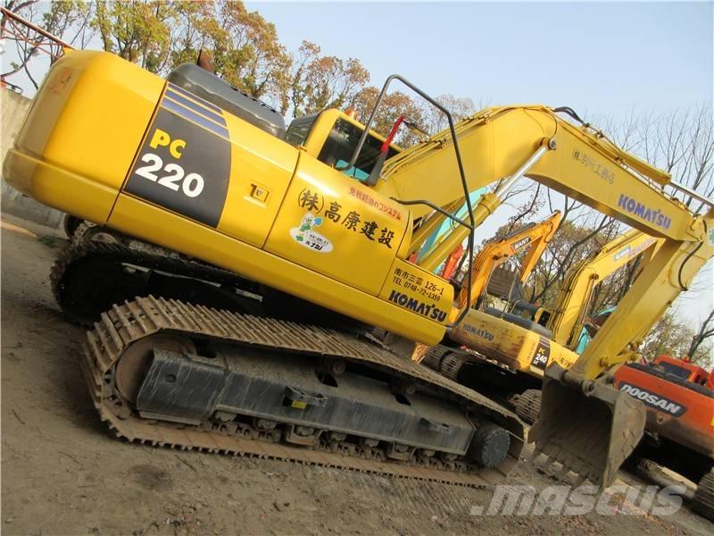 Komatsu PC 220 大型油圧ショベル12t以上（パワーショベル・ユンボ）