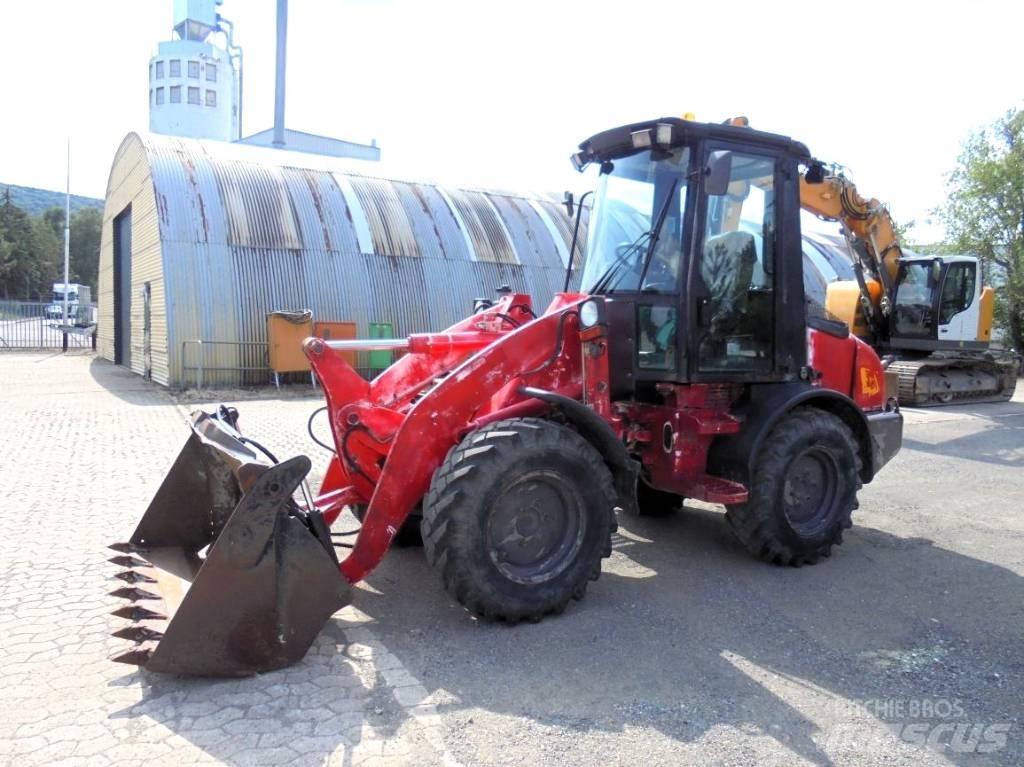 JCB 407 ホイールローダー・タイヤショベル