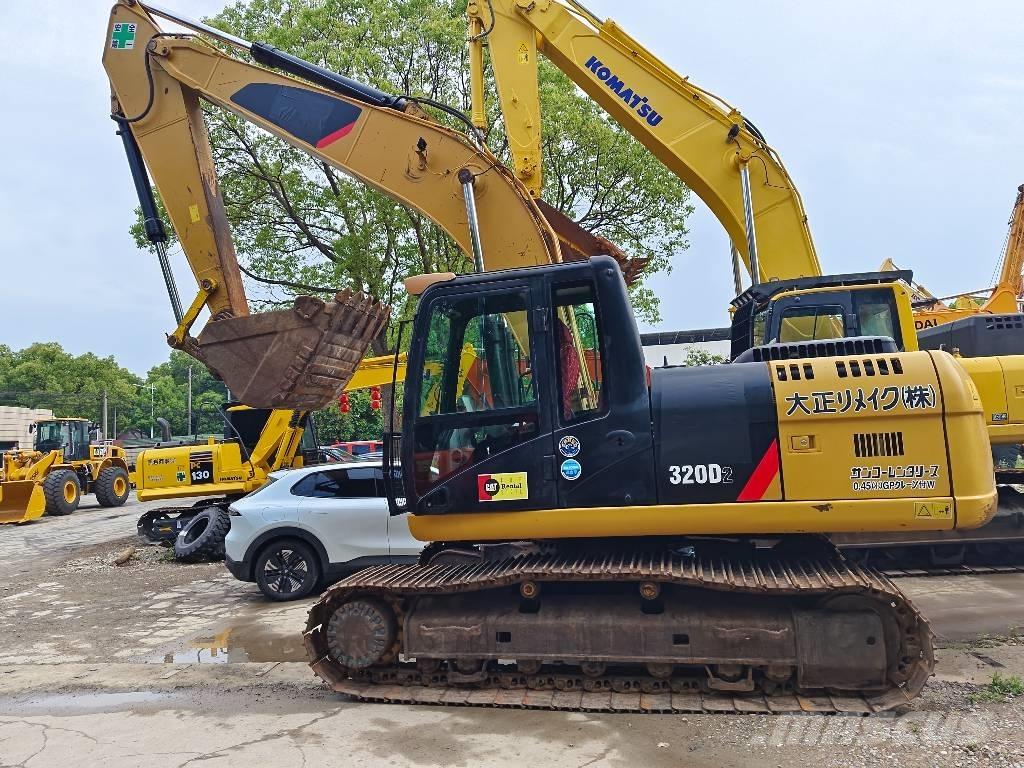 CAT 320 D2 大型油圧ショベル12t以上（パワーショベル・ユンボ）