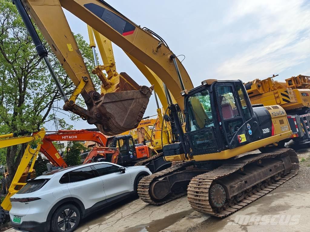 CAT 320 D2 大型油圧ショベル12t以上（パワーショベル・ユンボ）