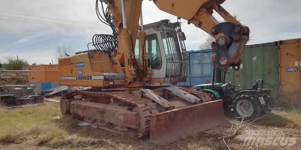 Liebherr R 932 T 特殊油圧ショベル