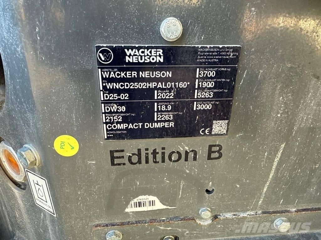 Wacker Neuson DW30 サイト　ダンプ