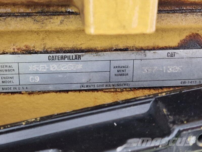CAT C9 REH エンジン