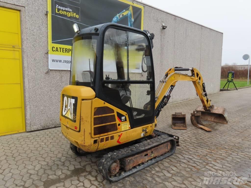 CAT 301.7 D ミニ油圧ショベル 7t以下（ミニユンボ・ミニディガー）
