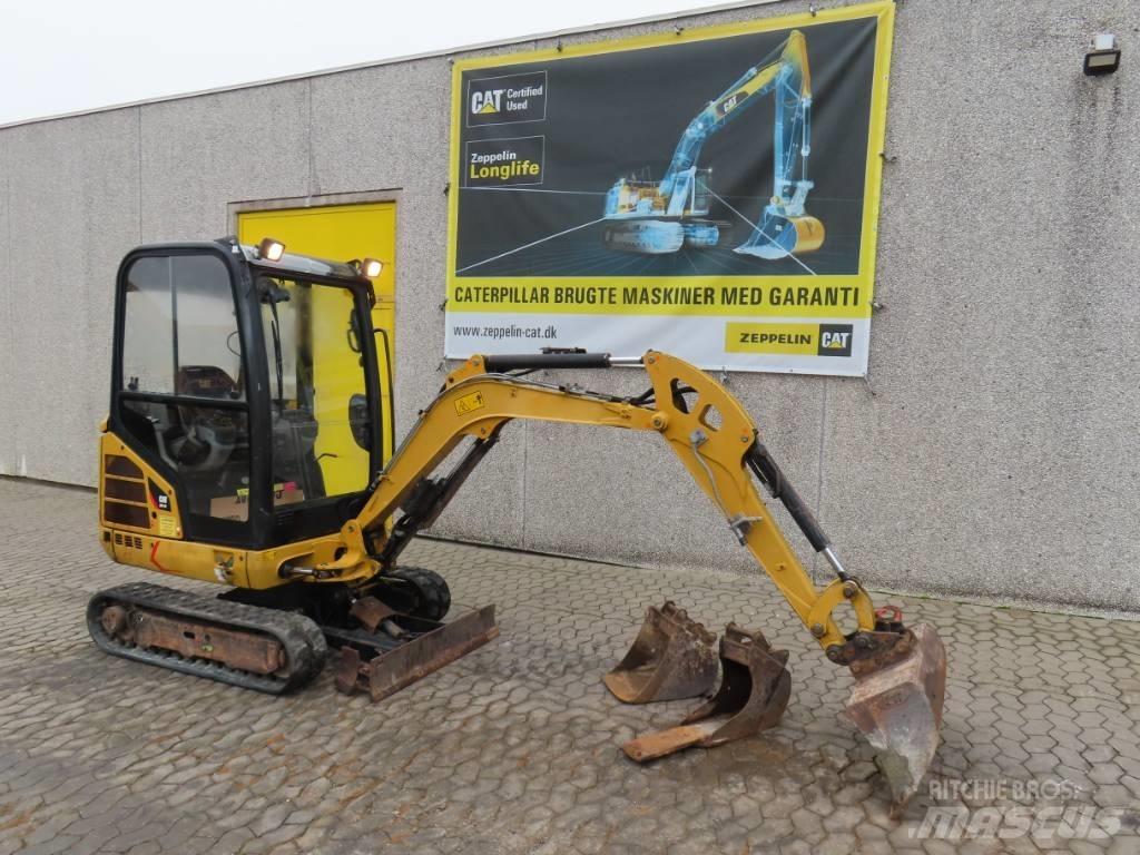 CAT 301.7 D ミニ油圧ショベル 7t以下（ミニユンボ・ミニディガー）