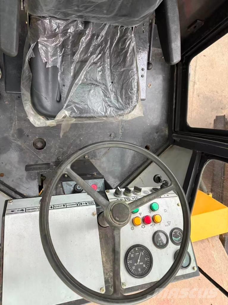 Dynapac CA 30 D 振動ローラ