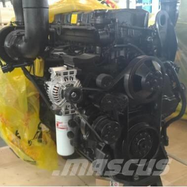Cummins QSZ13-C425 エンジン